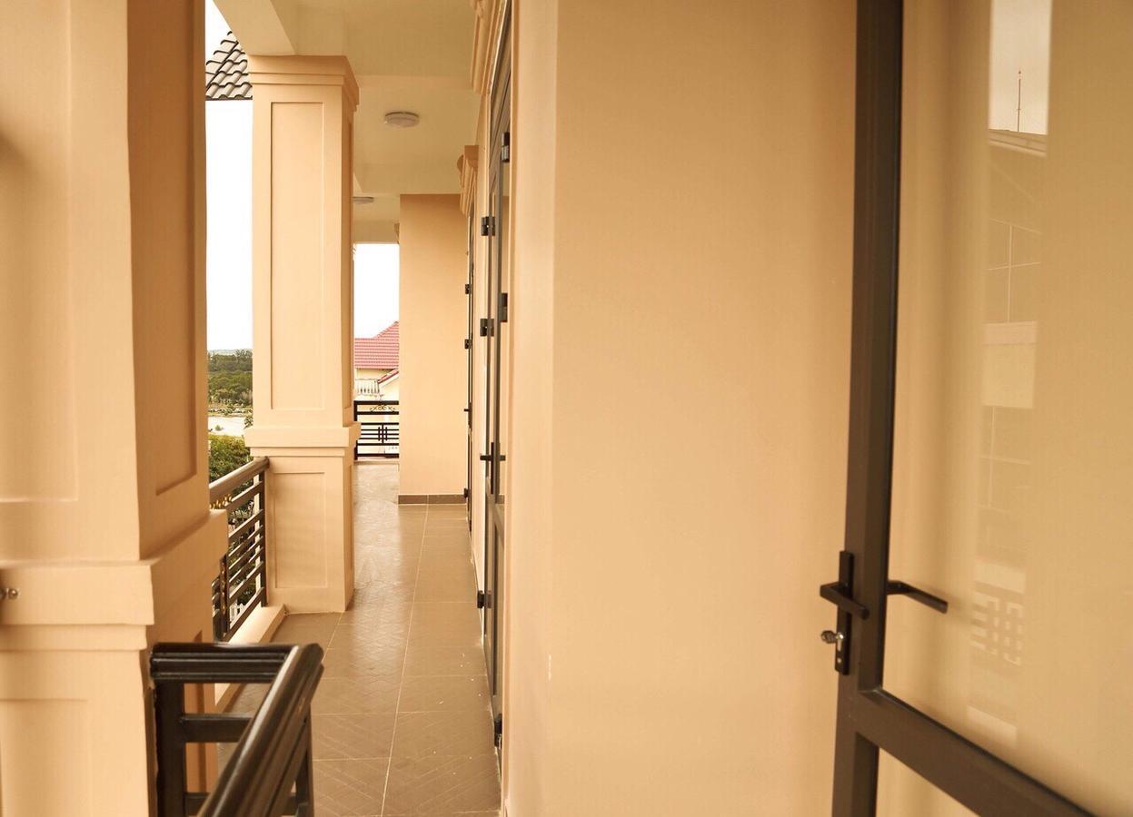 דה לאט Hotel 111 מראה חיצוני תמונה