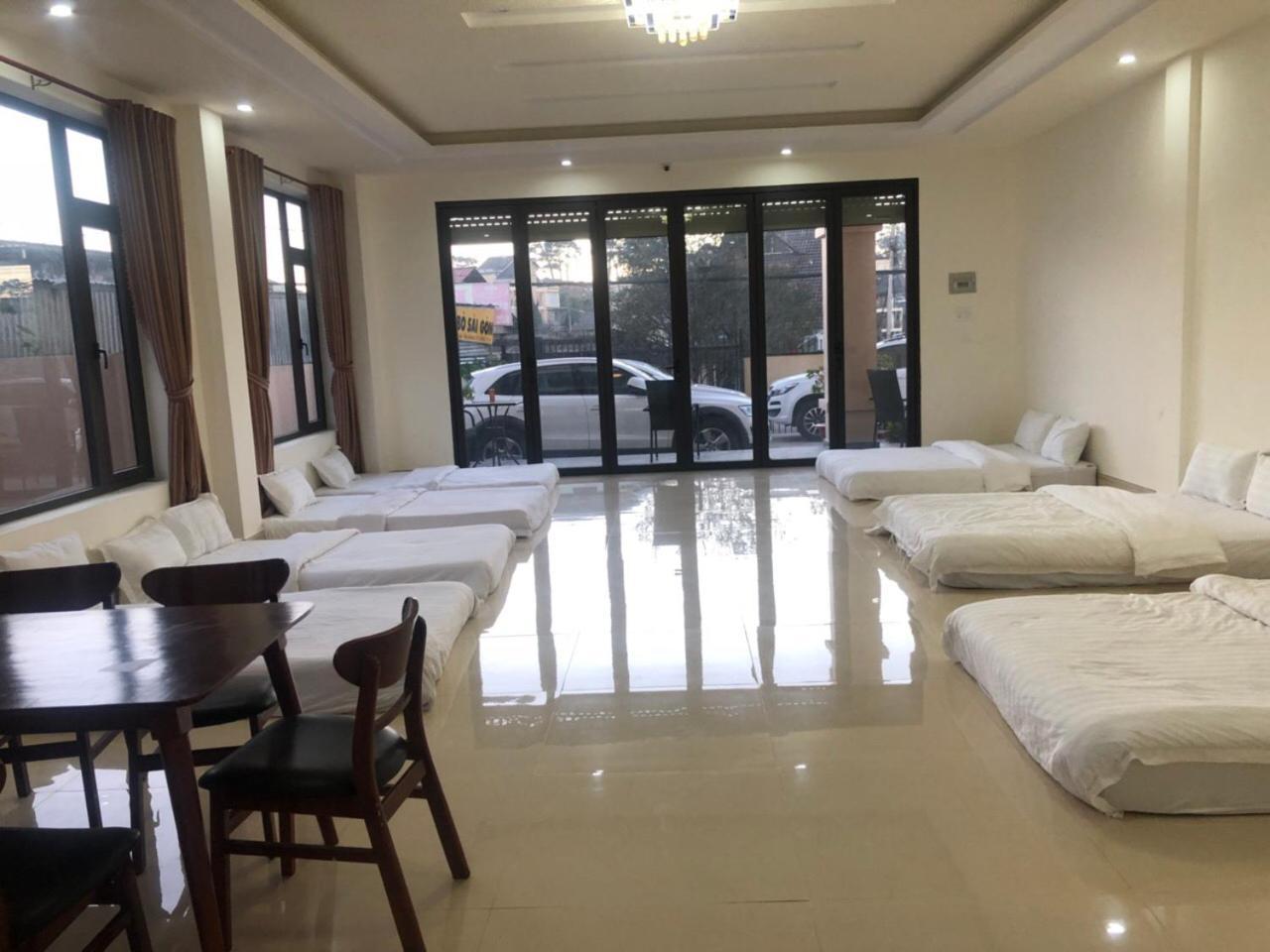 דה לאט Hotel 111 מראה חיצוני תמונה
